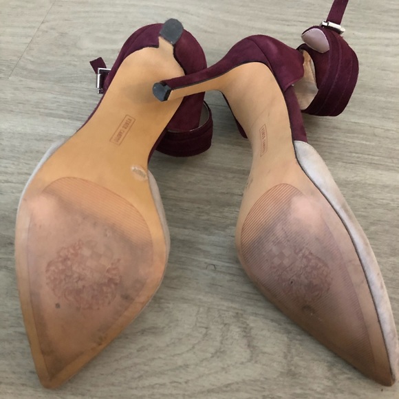 Vince Camuto Colorblock Stilleto Heel - Picture 5 of 5